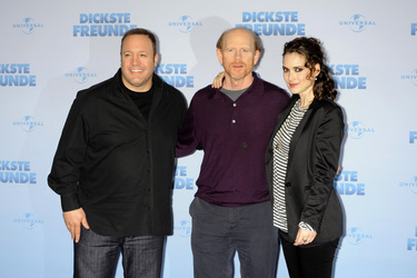 Kevin James, Ron Howard, Winona Ryder