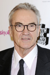 Larry Lamb