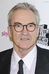 Larry Lamb
