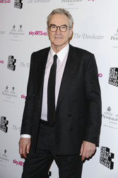 Larry Lamb