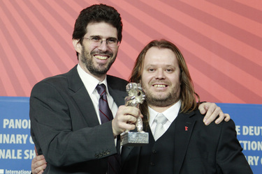 Joshua Marston, Andamion Murataj