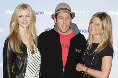 Brooklyn Decker, Adam Sandler, Jennifer Aniston