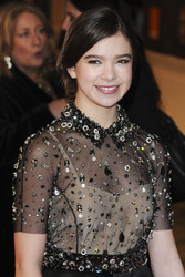 Hailee Steinfeld