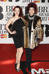 Polly Rae, Cleo Rocos