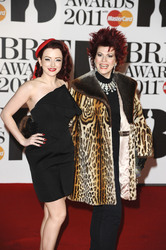 Polly Rae, Cleo Rocos