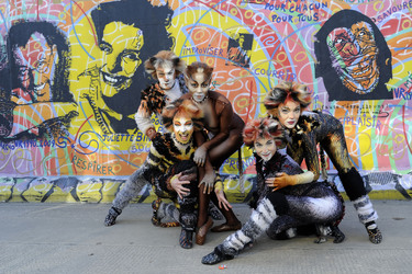 Mitglieder des Cats-Ensembles
