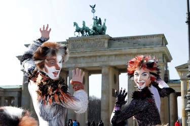 Mitglieder des Cats-Ensembles
