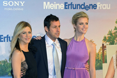 Jennifer Aniston, Adam Sandler, Brooklyn Decker