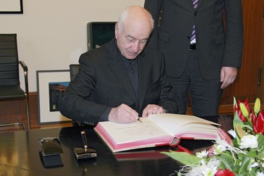 Armin Mueller-Stahl