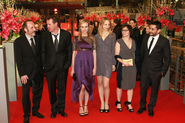Karl Markovics, Sebastian Koch, Diane Kruger, Petra Schmidt-Schaller, Eva Löbau, Jaume Collet-Serra