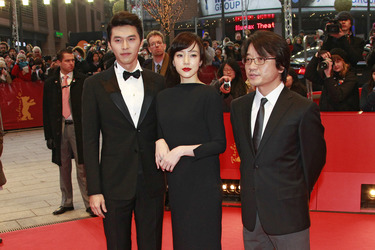 Bin Hyun / Bin Hyeon, Soo-jung Lim / Su-jeong Lim, Yoon-ki Lee