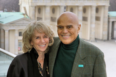Harry Belafonte, Julie Robinson Belafonte