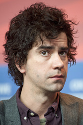 Hamish Linklater