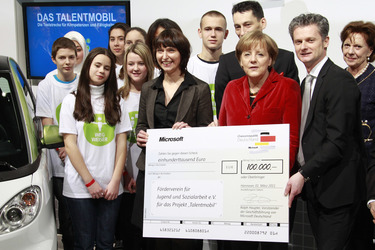 Angela Merkel, Ralph Haupter