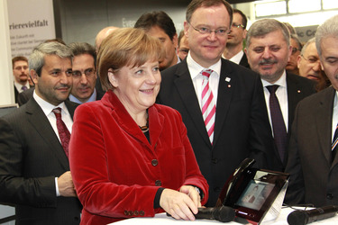 Angela Merkel, Stephan Weil