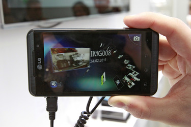 LG Optimus 3D-Smartphone