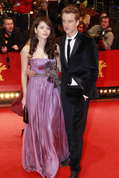 Natasha Petrovic, Alexander Fehling
