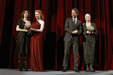 Lubna Azabal, Jessica Chastain, Gerard Butler, Vanessa Redgravee