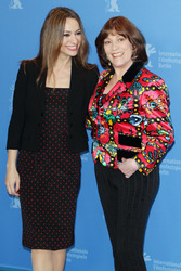 Natalia Verbeke, Carmen Maura