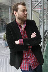 Pilou Asbaek