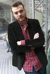 Pilou Asbaek
