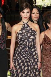 Aylin Tezel