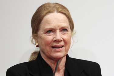 Liv Ullmann