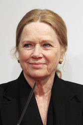 Liv Ullmann