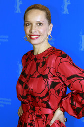 Victoria Mahoney