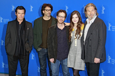 Josh Brolin, Joel Coen, Ethan Coen, Hailee Steinfeld, Jeff Bridges