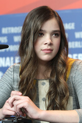 Hailee Steinfeld