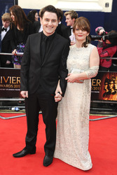Lee Ross, Jo McInnes