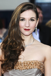 Summer Strallen