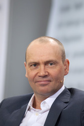 Simon Beckett