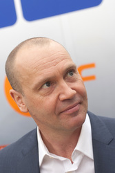 Simon Beckett