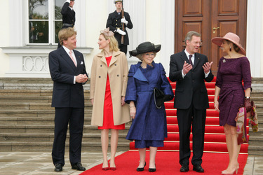 Willem-Alexander von Oranien-Nassau, Bettina Wulff, Königin Beatrix, Christian Wulff, Maxima Zorreguieta