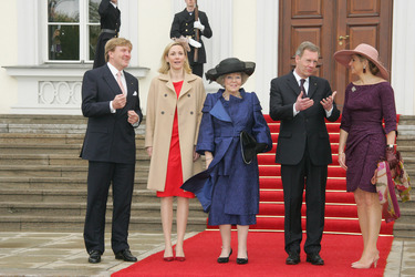 Willem-Alexander von Oranien-Nassau, Bettina Wulff, Königin Beatrix, Christian Wulff, Maxima Zorreguieta
