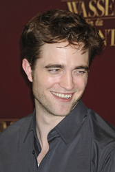 Robert Pattinson