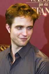 Robert Pattinson