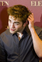 Robert Pattinson