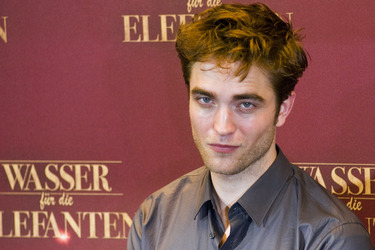 Robert Pattinson