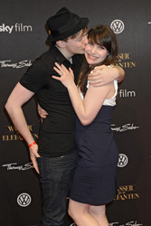 Tino Mewes, Jamila Saab