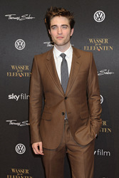 Robert Pattinson
