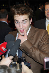 Robert Pattinson