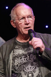 Lance Henriksen