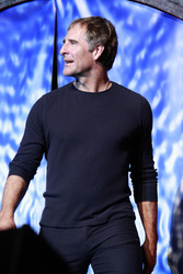 Scott Bakula