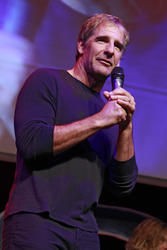 Scott Bakula