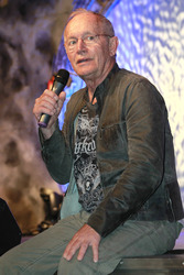 Lance Henriksen
