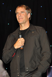 Scott Bakula
