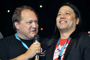 Dirk Bartholomä, Garrett Wang